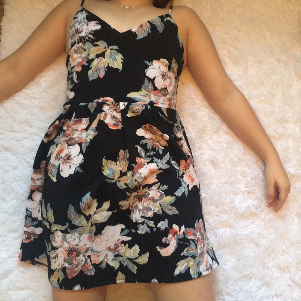 Super Cute!! Summer dress